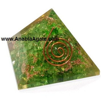 Green Aventurine Dyed Orgone Pyramid - Healing Crystal Energy Generator