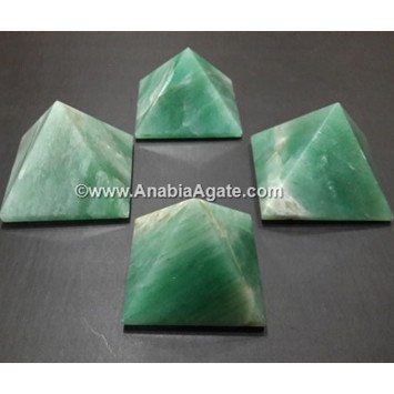 Green Aventurine Baby Pyramid - Healing Crystal for Serenity and Luck