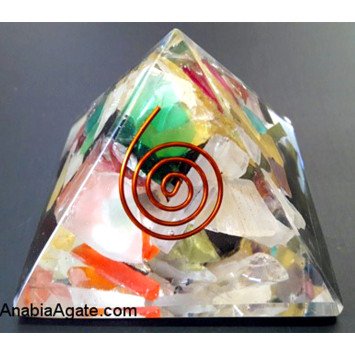 Mix Gemstone Chips Orgone Pyramid for Healing Energy