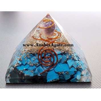 Turquoise Orgone Pyramid With Amethyst Tumble | Size 75 - 85mm