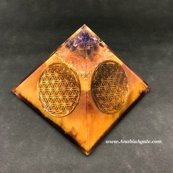 Flower of Life Orgone Pyramid with Amethyst Chips | Healing Energy