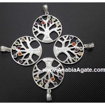 Chakra Metal Tree of Life Pendant - Balance Your Energy with this Exquisite Jewelry