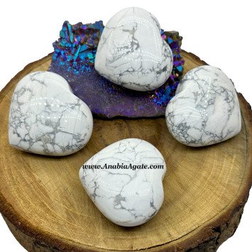 Howlite Pub Heart - Calming Stone for Meditation and Decor