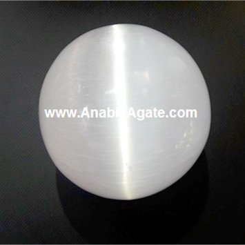 White Selenite Ball - Natural Healing Crystal for Meditation and Energy Cleansing